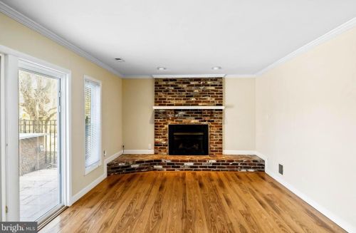 522 Mt Laurel Rd, Mount Laurel NJ  08054-9557 exterior