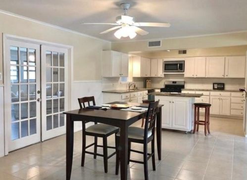 808 Winifred Dr, Garland TX  75041-4463 exterior