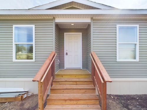 113 Homer Dr, Pueblo, CO 81007-3054