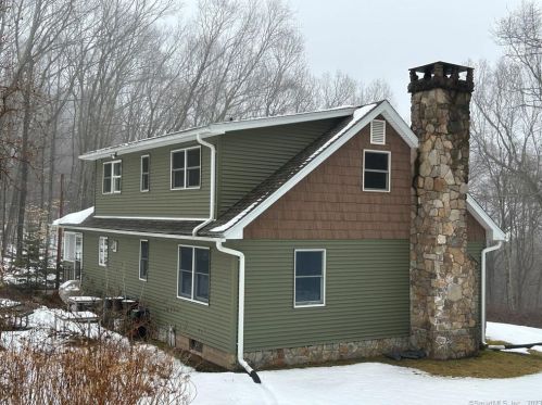 64 Weekeepeemee Rd, Bethlehem, CT 06751-1913