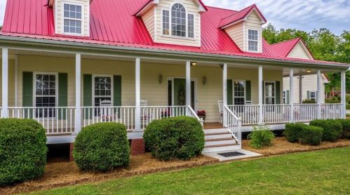 6698 Bostwick Rd, Bishop, GA 30621-2042