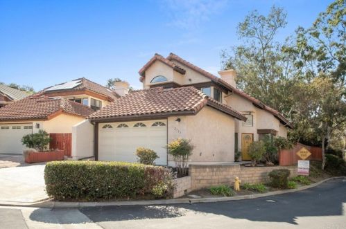 2711 Cypress Hill Rd, Carlsbad, CA 92008-6849