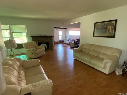 1203 Topaz Ave, Anaheim CA  92805-5450 exterior