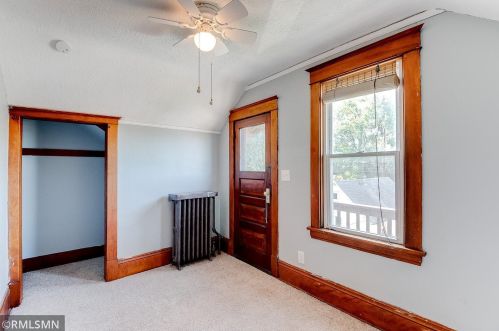 946 Cook Ave, Saint Paul MN  55106-3235 exterior