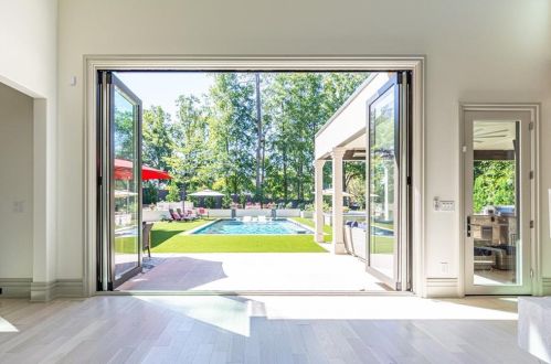 1107 Moores Mill Rd, Atlanta GA  30327-1645 exterior