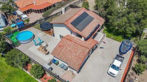 909 Lacebark St, San Marcos, CA 92069-2127