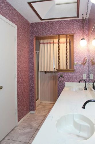 410 Granada Calle Ct, Granbury TX 76049-1476 exterior