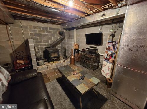 21800 Rocky Acres Ln, Flintstone MD 21530-2067 exterior