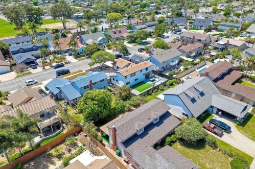 1826 Burroughs St, Oceanside CA  92054-6006 exterior
