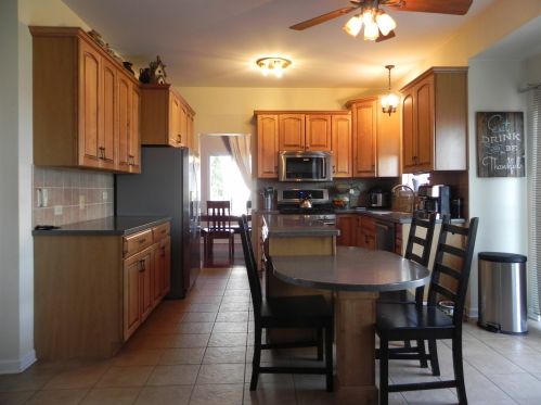 663 Bobwhite Ln, Mokena, IL 60451-8595