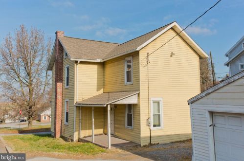 863 Route 41, Gap PA  17527-9480 exterior