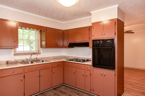 429 Moores Crossing Rd, Thomaston, GA 30286-2397