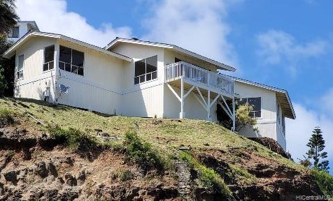 1020 Kaluanui Rd, Honolulu HI  96825-1323 exterior
