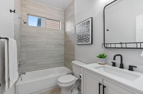 11920 Pecan Gate Way, Webberville TX 78653-3975 exterior