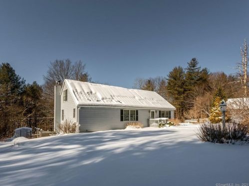 159 Stoddard Rd, Morris, CT 06758-1241