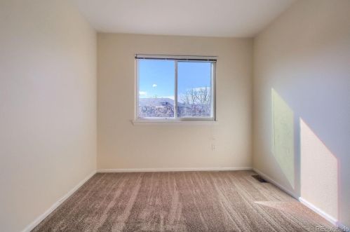 5593 Himalaya Way, Aurora CO 80013-6078 exterior