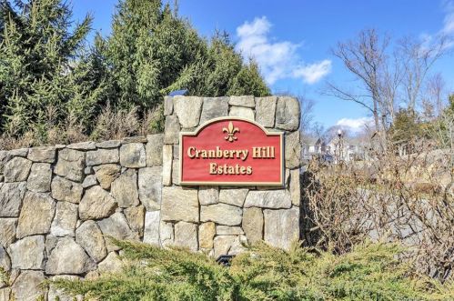 1 Cisco Dr, Huntington CT  06484-6159 exterior