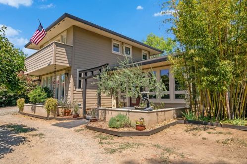 8053 Sierra St, Fair Oaks, CA 95628-7548
