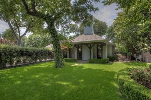 2808 River Brook Ct, Fort Worth TX  76116-0930 exterior