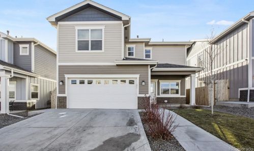 1540 Elmwood Pl, Denver CO  80221-3223 exterior