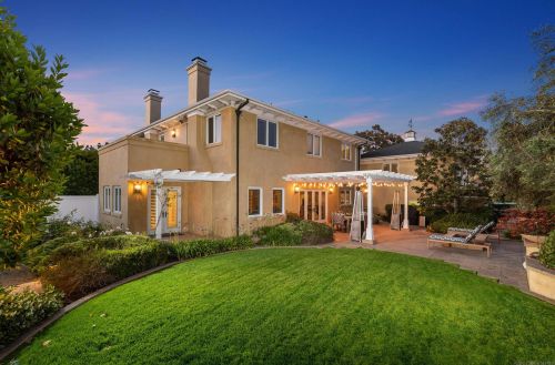 3791 Cedarbrae Ln, San Diego, CA 92106-3216
