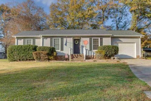 414 Mayfield Dr, Anderson, SC 29625-2214