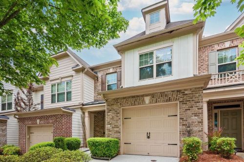 5139 Madeline Pl, Stone Mountain, GA