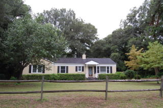 1525 Newbury St, Charleston, SC 29412-4049