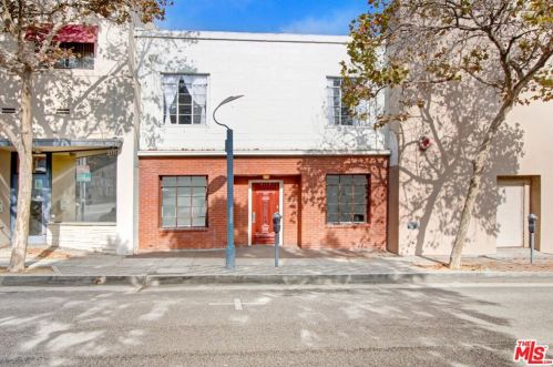 3113 Pico Blvd, Santa Monica, CA 90405-2006