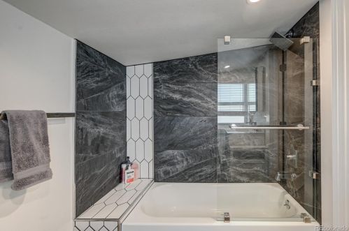 3366 Pearl St, Englewood CO  80113-2714 exterior