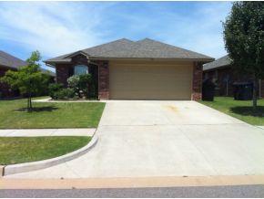 501 Apache Gate Dr, Yukon, OK 73099-6154