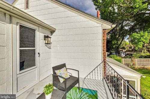 110 Granville Dr, Silver Spring MD 20901-3104 exterior