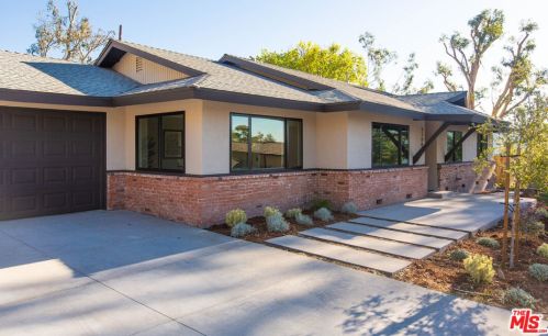 5308 Cortolane Dr, Glendale CA  91214-1308 exterior