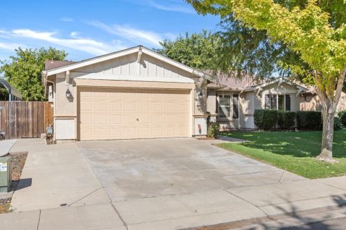 3209 St Ann Way, Modesto, CA 95355-8707