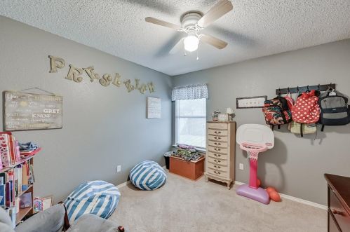 5724 Northfield Dr, Fort Worth TX  76179-3750 exterior