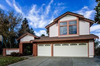 207 Pimpernel Ct, Vacaville, CA 95687-7324