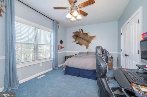 487 Vixen Ln, Gerrardstown WV  25420-4459 exterior