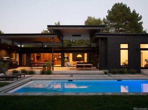 45 Dahlia St, Denver CO  80220-6308 exterior