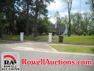 165 Walton St, Baconton, GA 31716-7705
