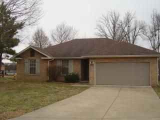 3314 Erie St, Springfield MO  65807-8221 exterior