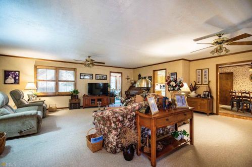 209 Lakeshore Way, Lagrange, GA 30240-8995