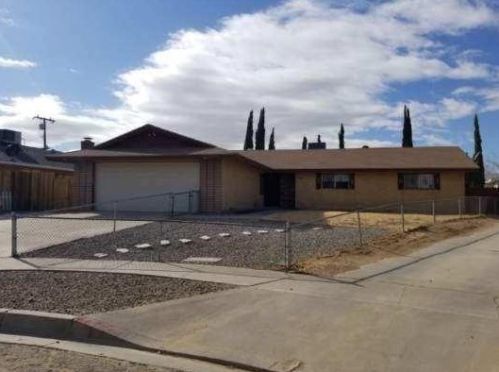 18186 Lilac Rd, El Mirage, CA 92301-2023