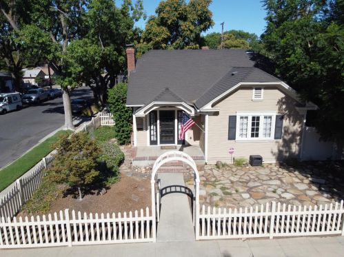 201 Melrose St, Modesto, CA 95354-0640