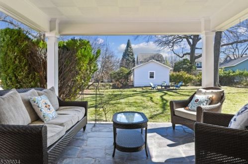 8 Suffolk Ave, Maplewood NJ  07040-1712 exterior