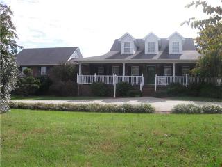 10 Courtnea Ln, Manchester, TN 37355-3685