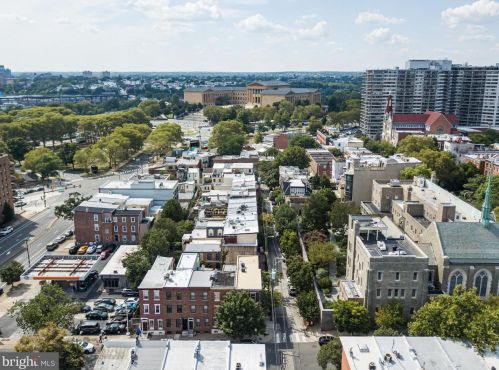 532 22nd St, Philadelphia PA 19140-4703 exterior