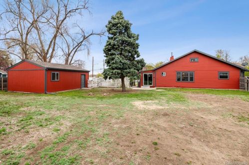 7525 61st Ave, Arvada CO  80003-5315 exterior
