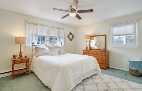 893 Lincoln St, Tinton Falls NJ 07701-5752 exterior