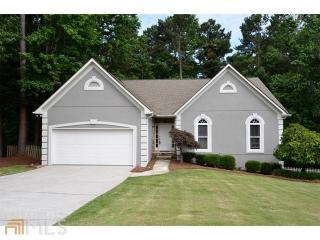 2020 Elm Tree Ter, Buford, GA 30518-1254