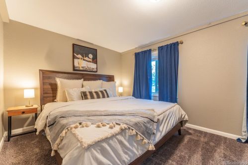 1275 Grape St, Denver CO 80220-5233 exterior